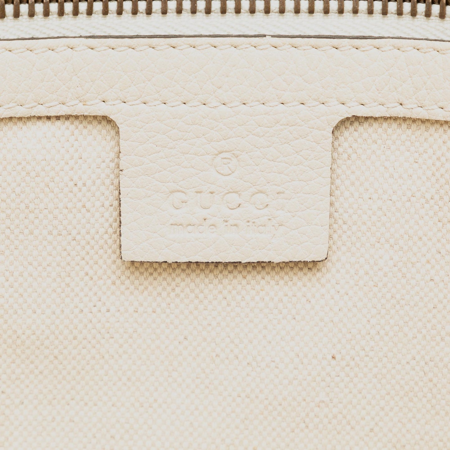 Gucci Leather Gucci Logo Half Moon (SHG-9LT2Mn)