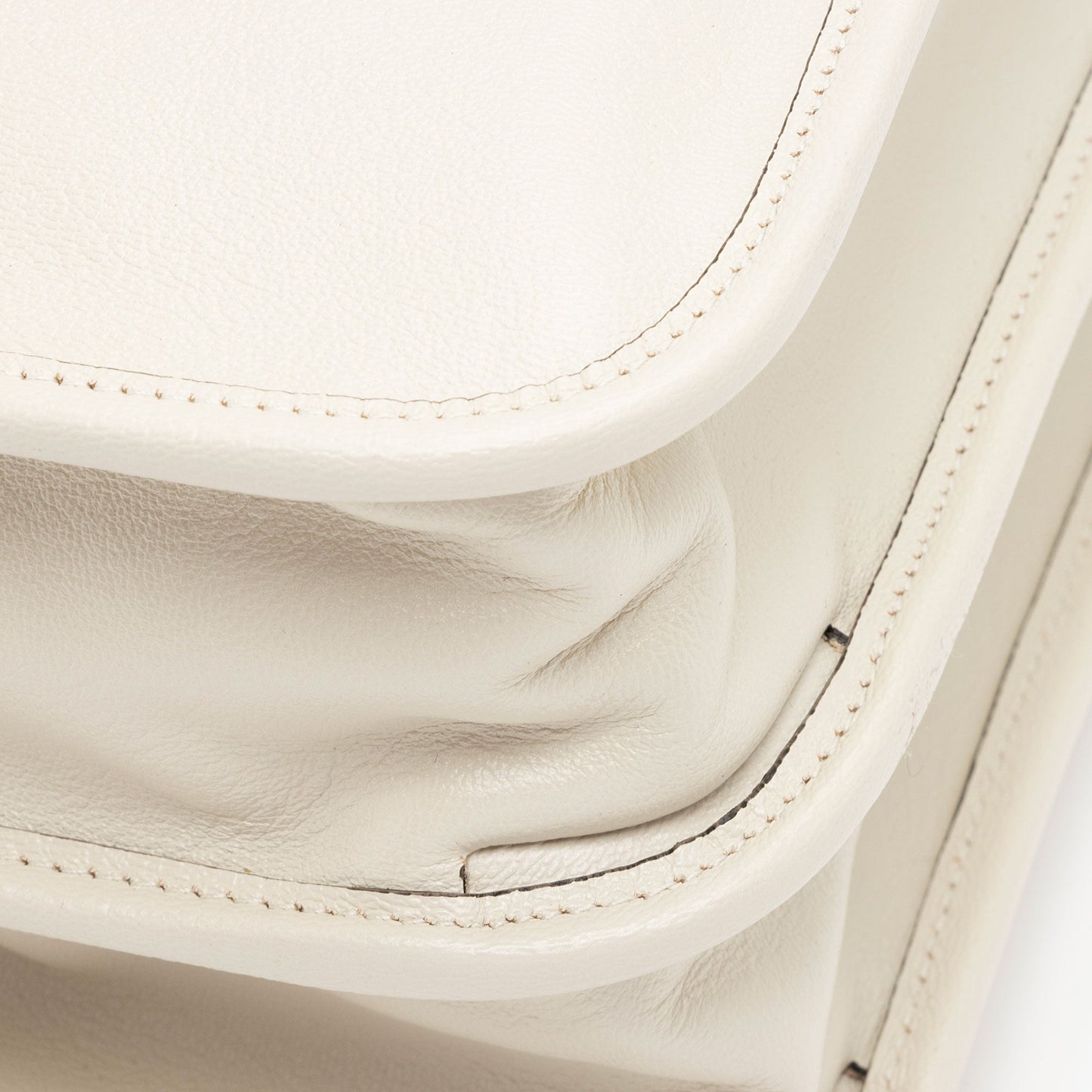 Gucci Leather Horsebit 1955 Medium Tote (SHF-BigRbj)