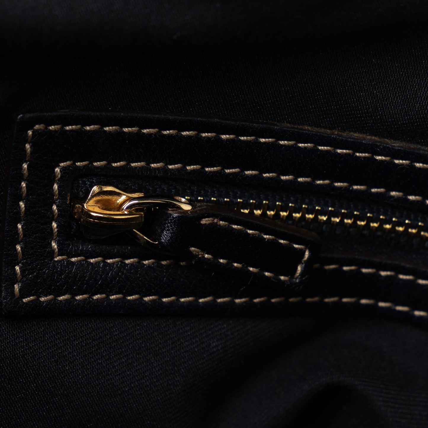 Gucci Leather Horsebit Hobo (SHG-g2QHkt)