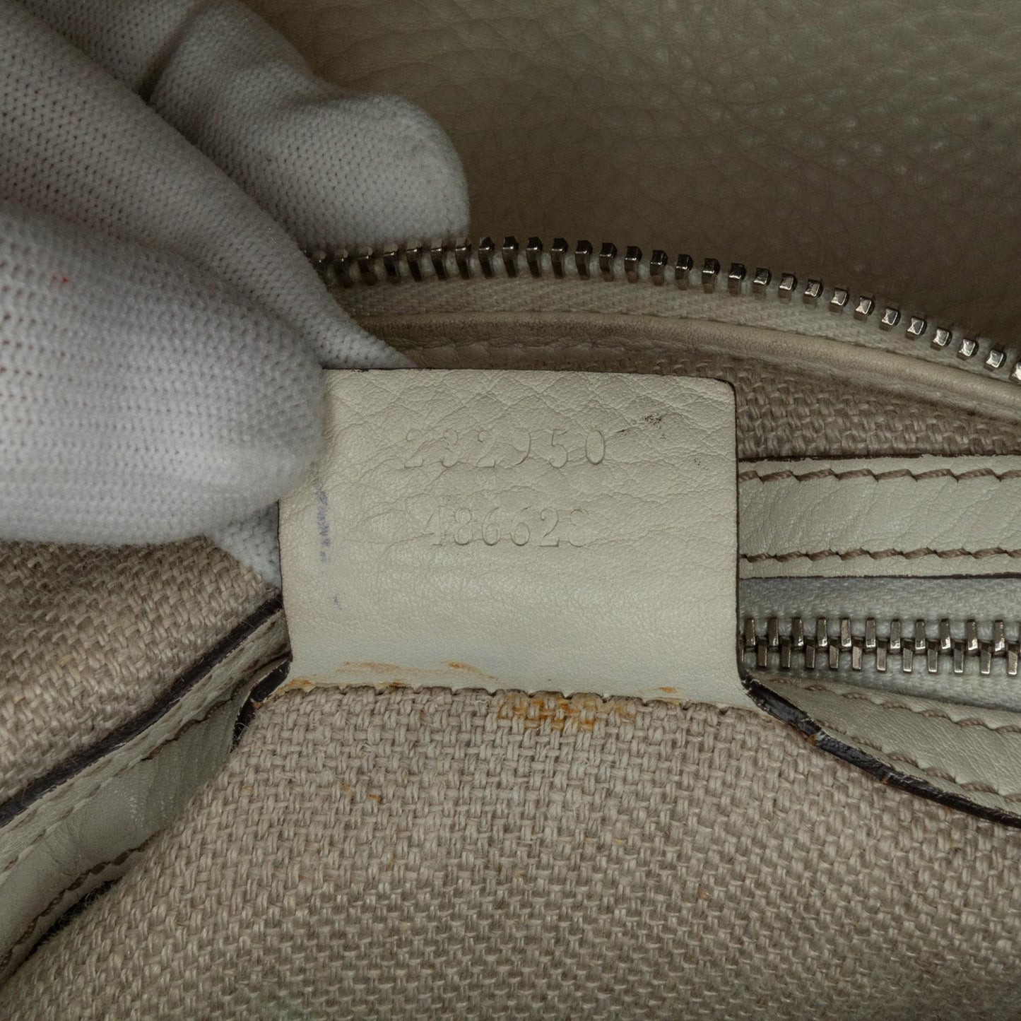 Gucci Leather Icon Bit Shoulder Bag (SHG-AErl3L)