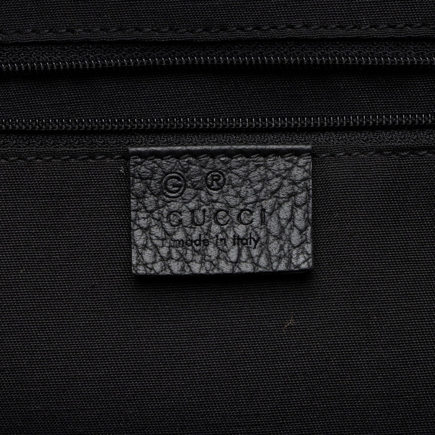 Gucci Leather Large Tassel Tote (SHF-Z7HCLB)