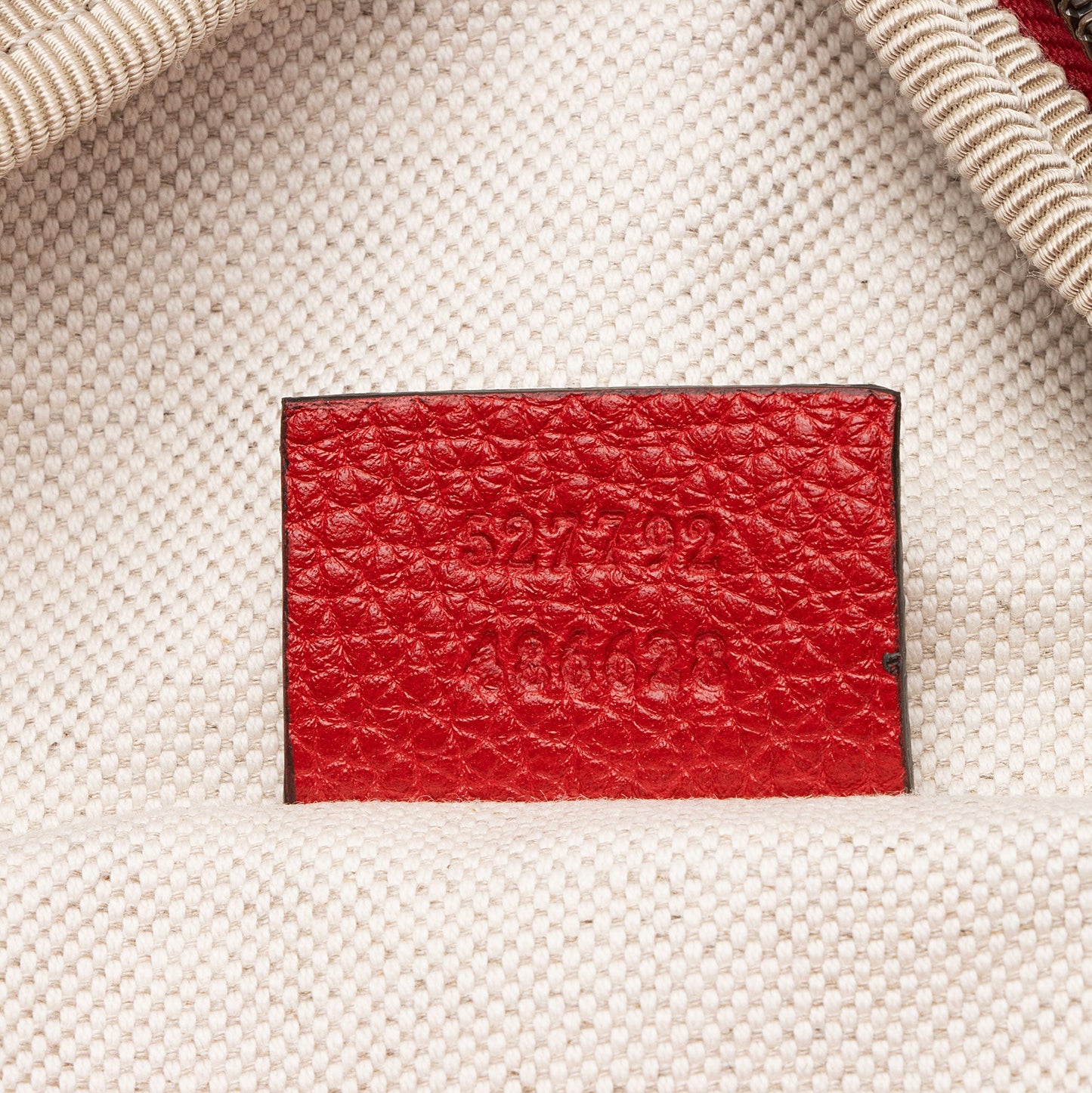 Gucci Leather Logo Belt Bag (SHF-YVpNxZ)