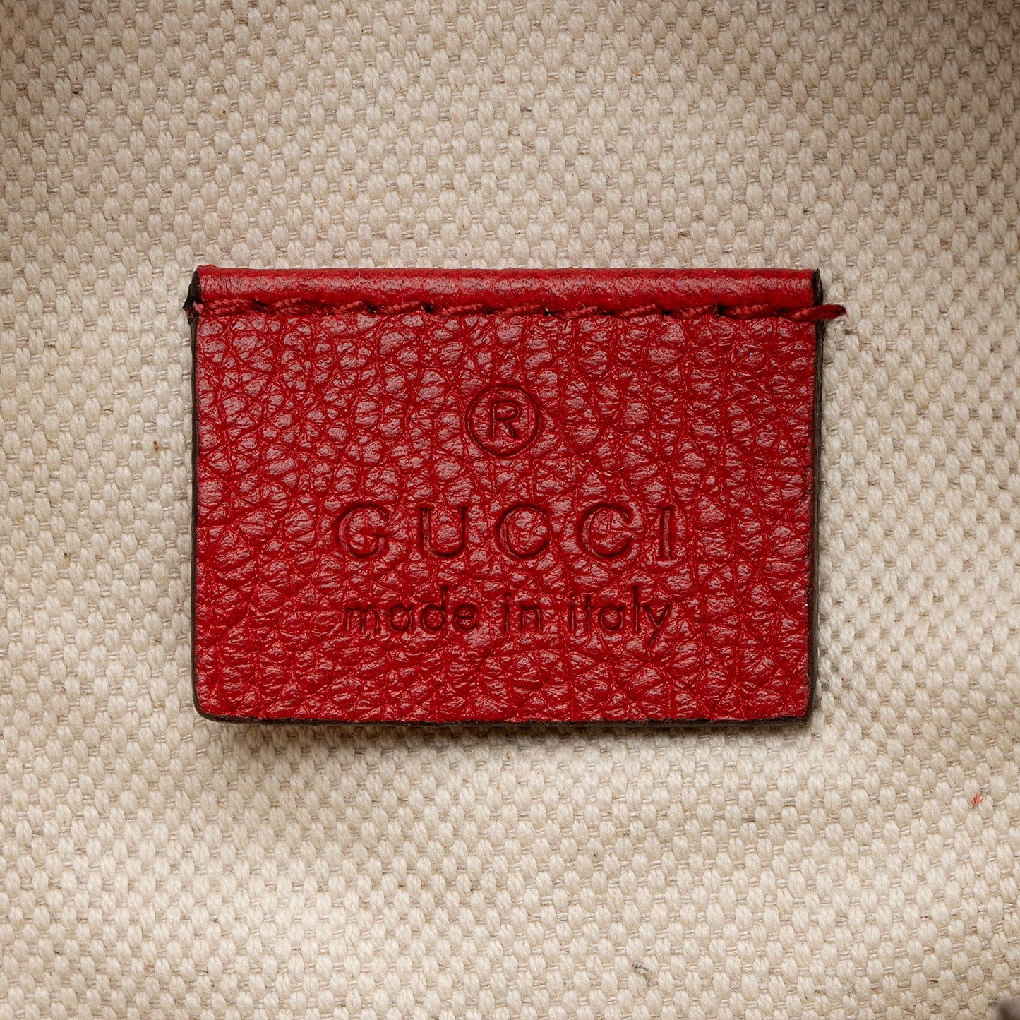 Gucci Leather Logo Belt Bag (SHF-hKYC3Q)