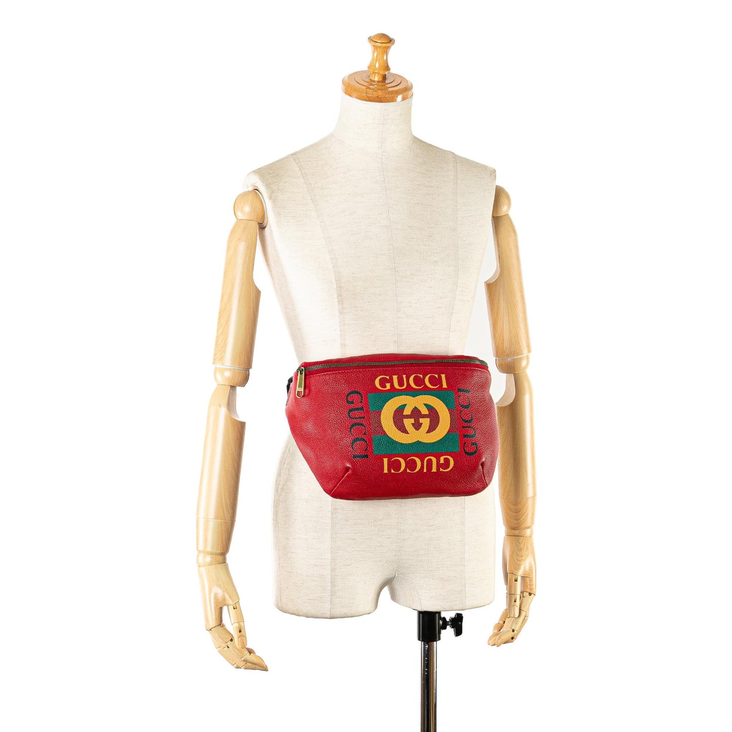Gucci Leather Logo Belt Bag (SHG-NLNJFe)