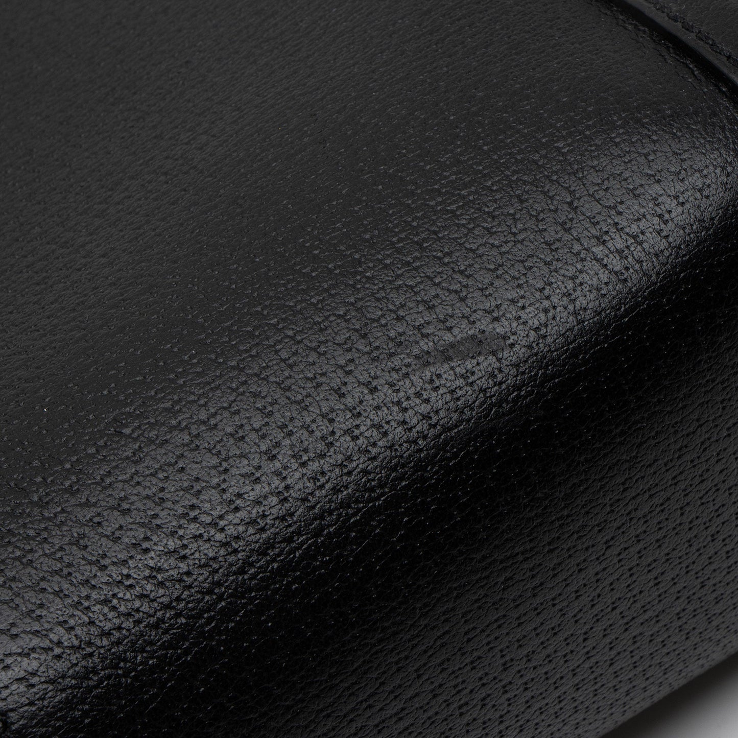 Gucci Leather Ophidia Medium Shoulder Bag (SHF-o8t9MR)