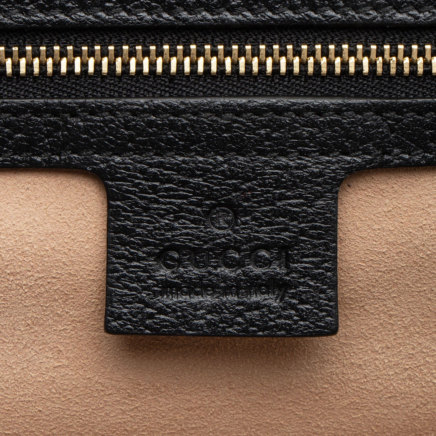 Gucci Leather Ophidia Medium Shoulder Bag (SHF-o8t9MR)