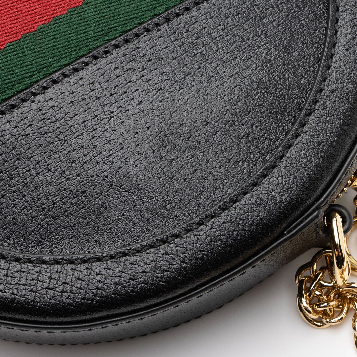 Gucci Leather Ophidia Round Mini Shoulder Bag (SHF-z9TS8F)