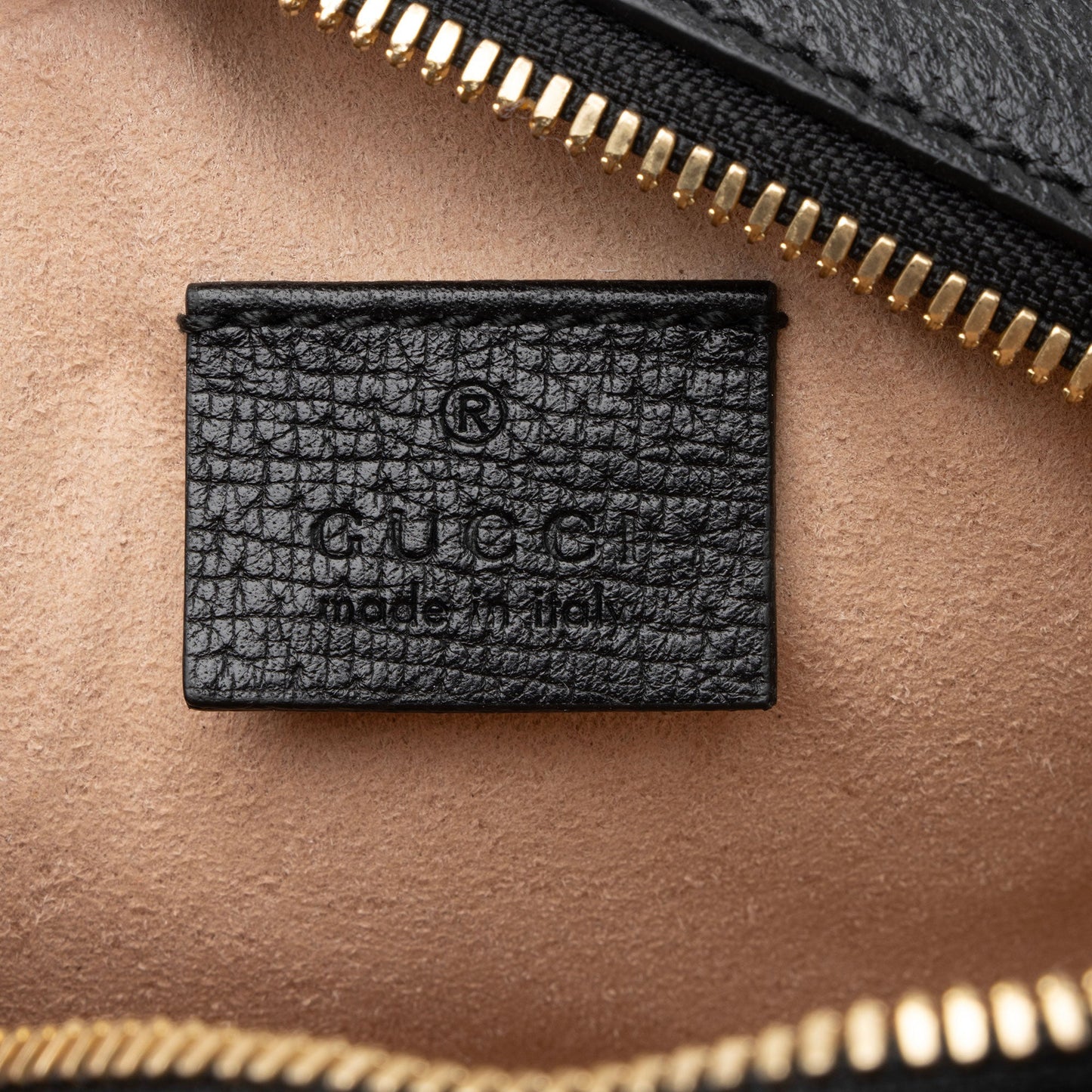Gucci Leather Ophidia Round Mini Shoulder Bag (SHF-z9TS8F)
