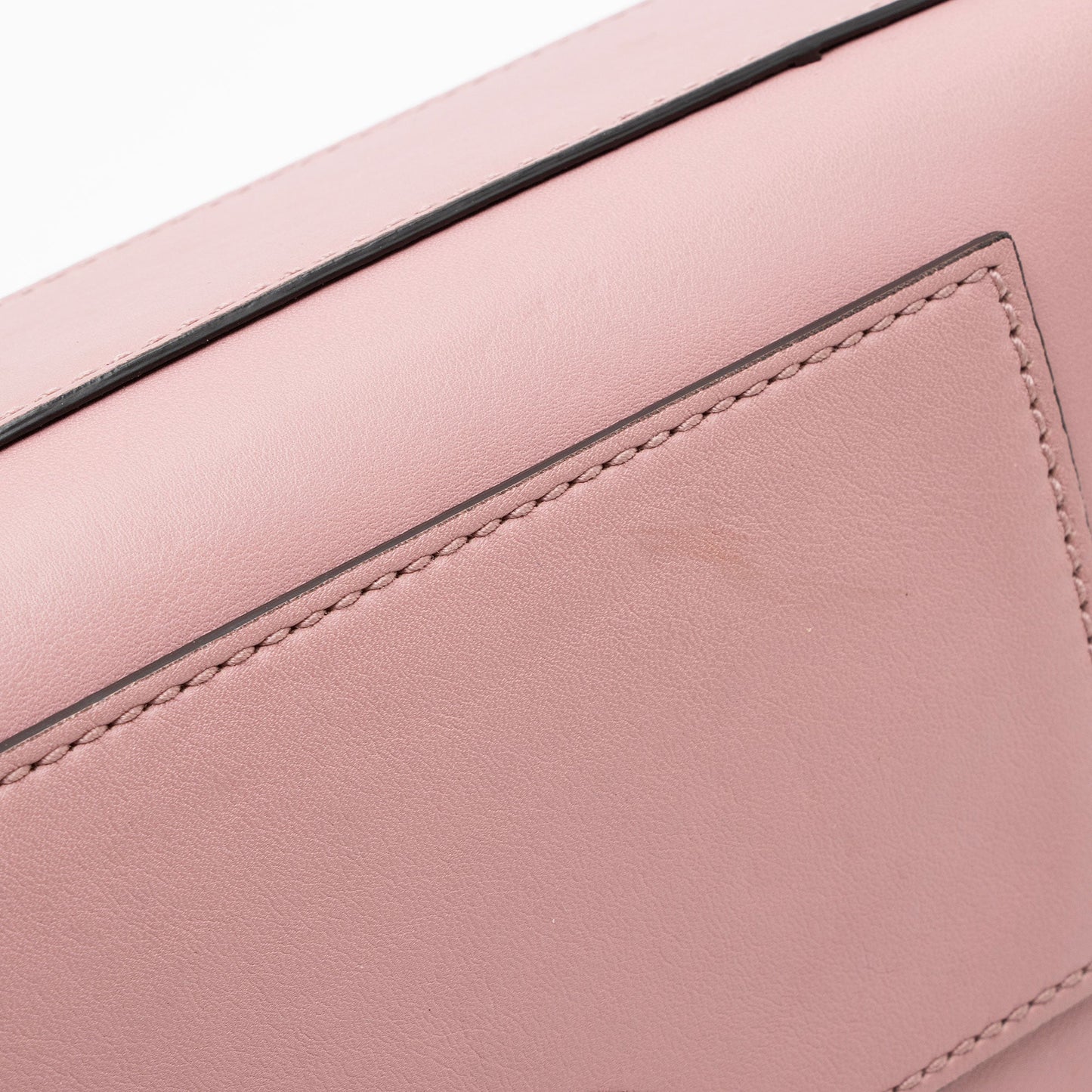Gucci Leather Padlock Small Shoulder Bag (SHF-FgpwnC)