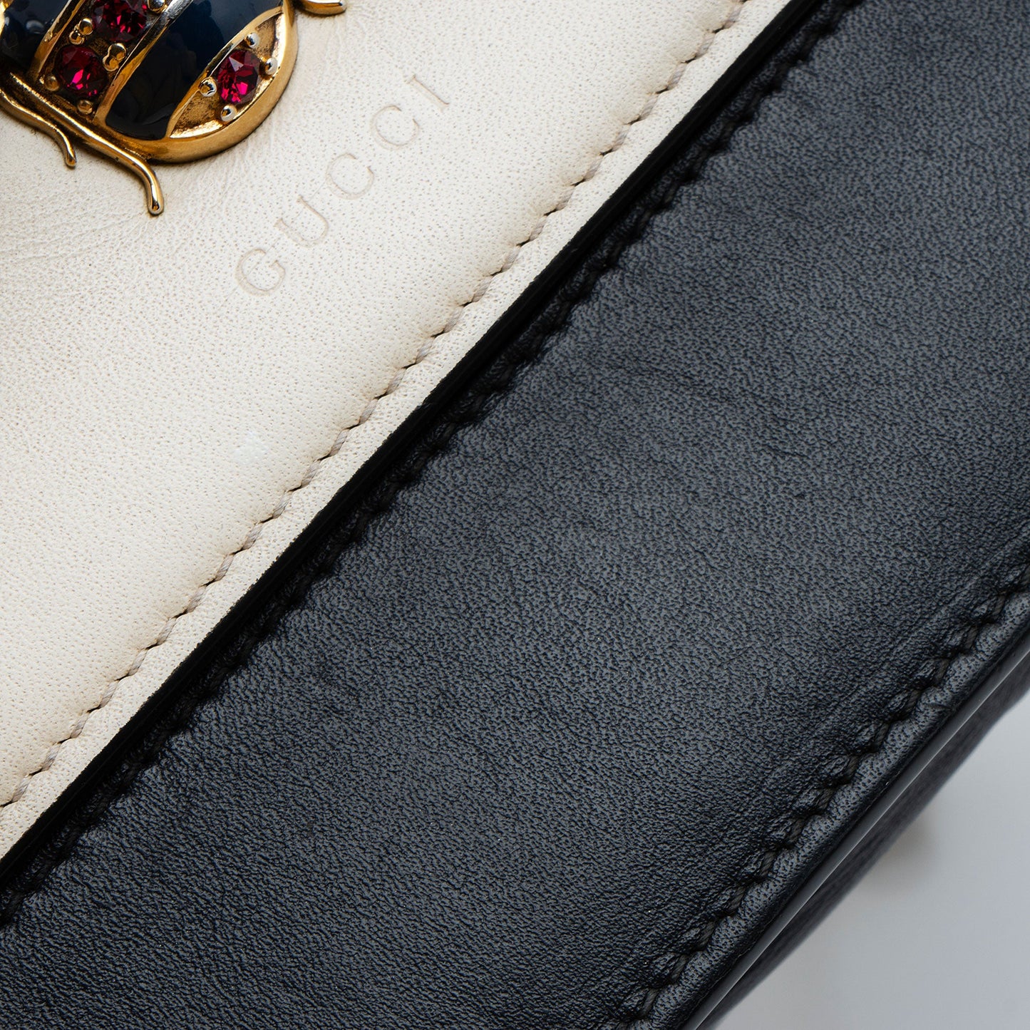 Gucci Leather Queen Margaret Wallet on Chain
