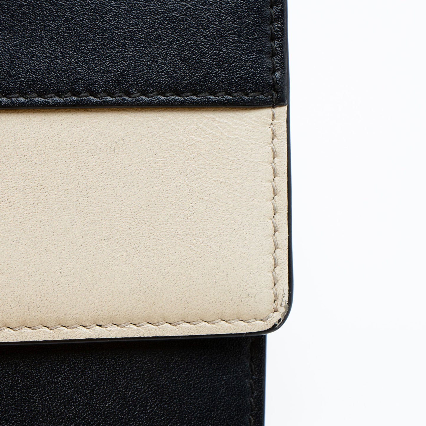 Gucci Leather Queen Margaret Wallet on Chain