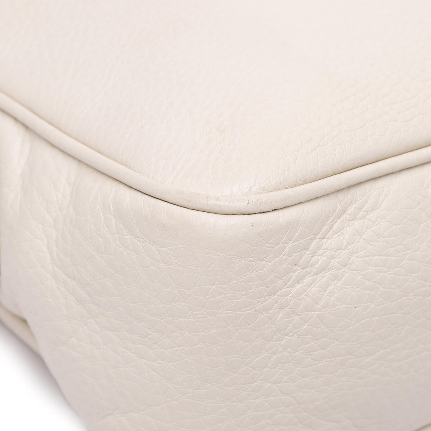 Gucci Leather Soho Chain Zip Shoulder Bag