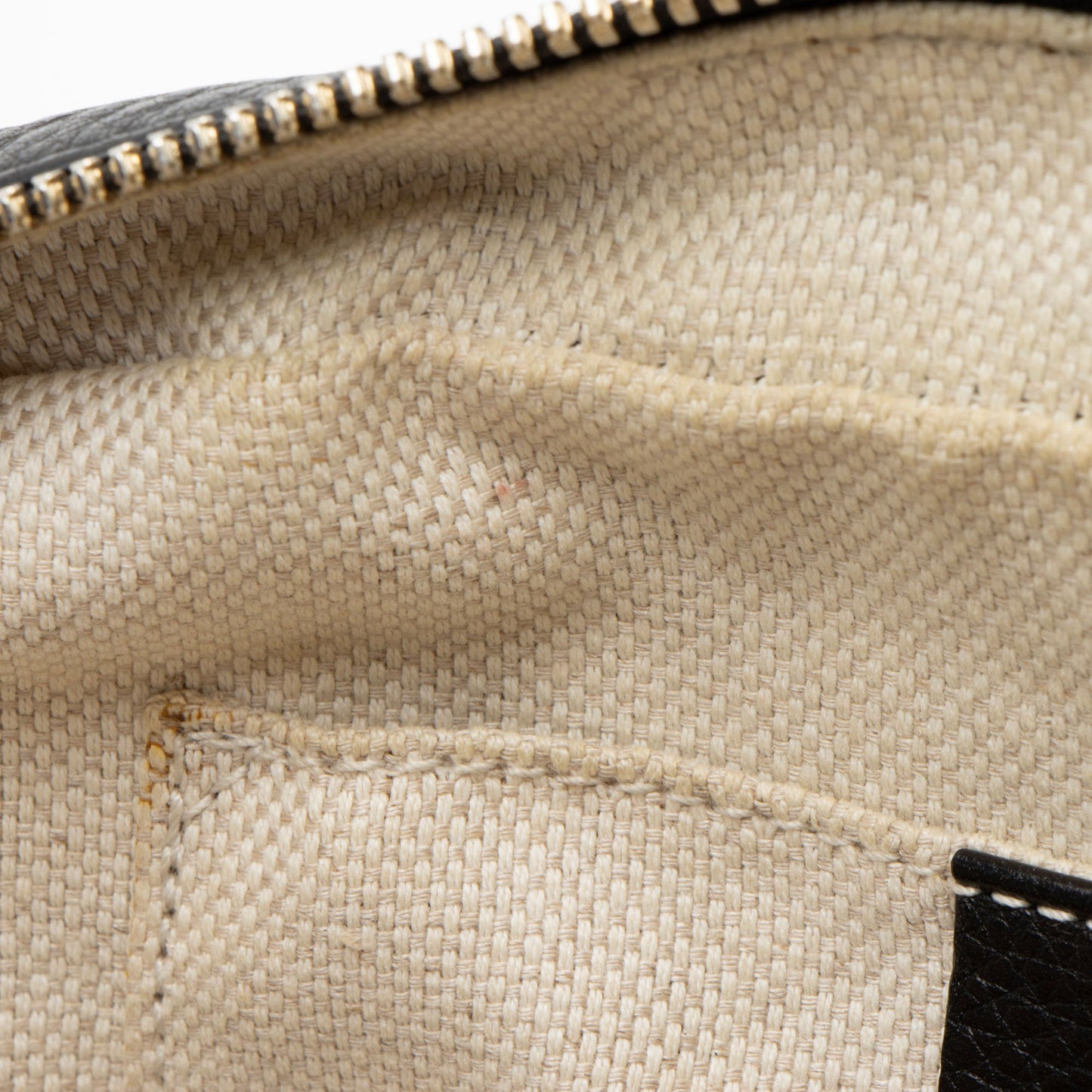 Gucci Leather Soho Disco Bag (SHF-aI6Vbj)