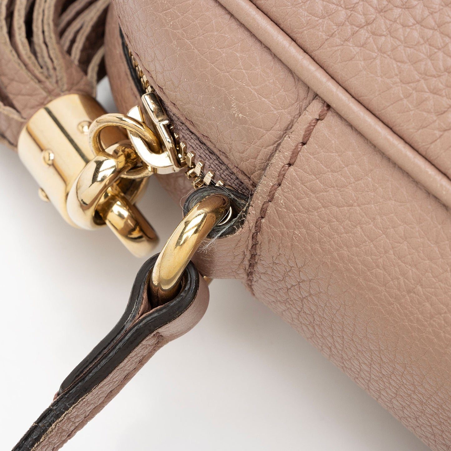 Gucci Leather Soho Disco Bag (SHF-JkJQsw)