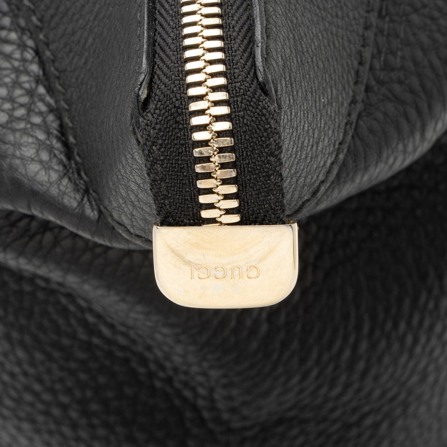 Gucci Leather Soho Large Zip Tote (SHF-3j2gH9)
