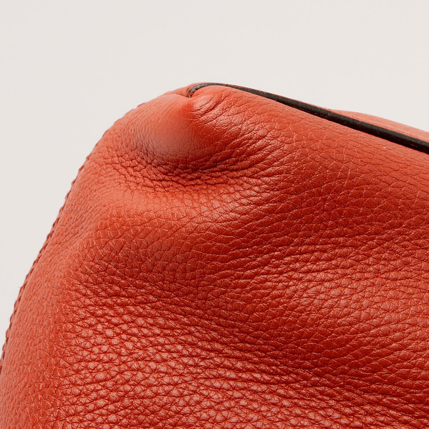 Gucci Leather Soho Medium Shoulder Bag (SHF-5ggSKH)