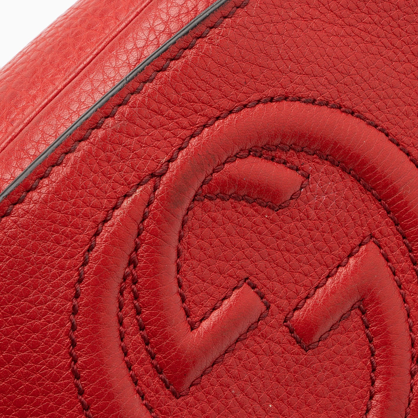 Gucci Leather Soho Small Chain Bag (SHF-AYxiLF)