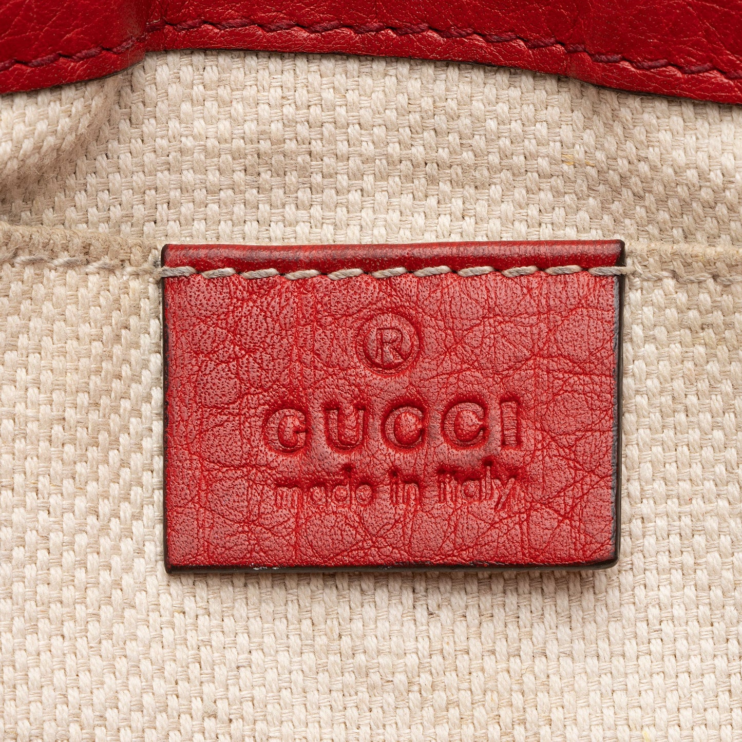 Gucci Leather Soho Small Chain Bag (SHF-AYxiLF)