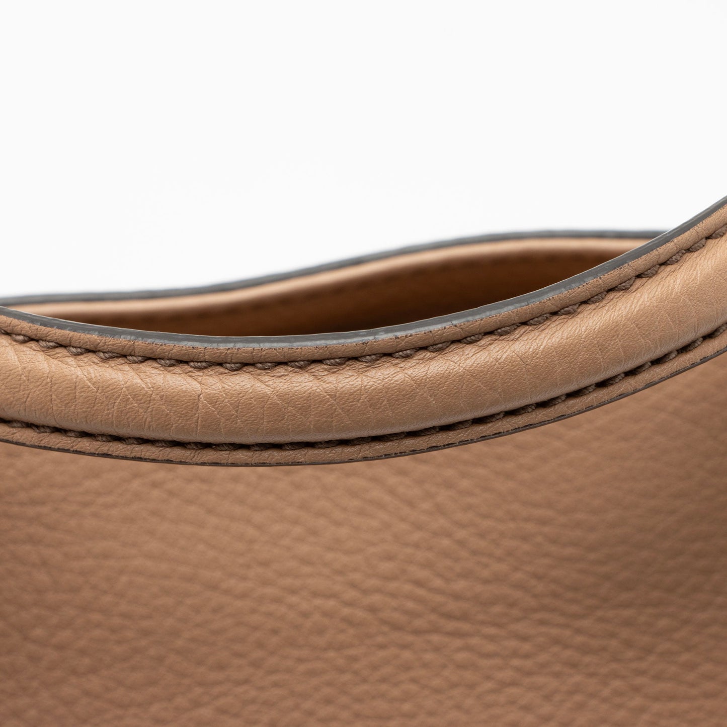 Gucci Leather Soho Top Handle Tote (SHF-eGmC43)