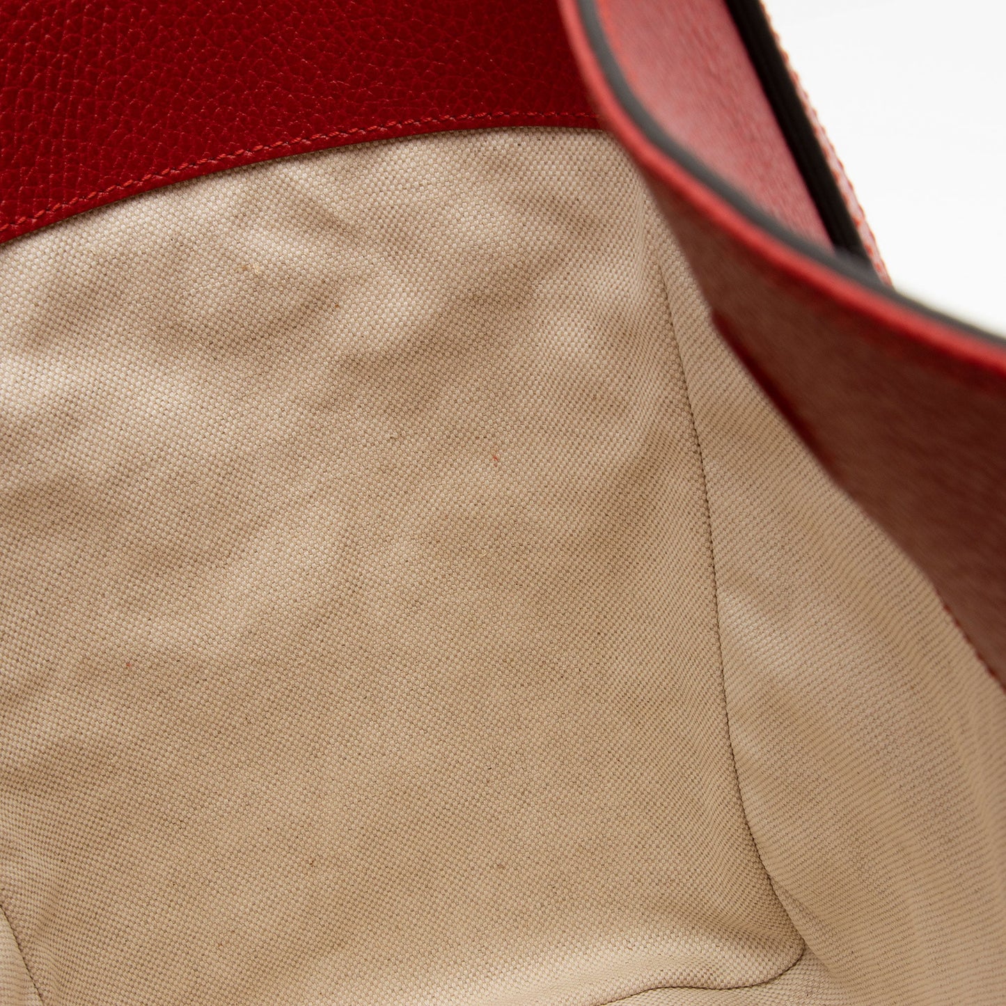 Gucci Leather Swing Medium Tote (SHF-uFCCUq)