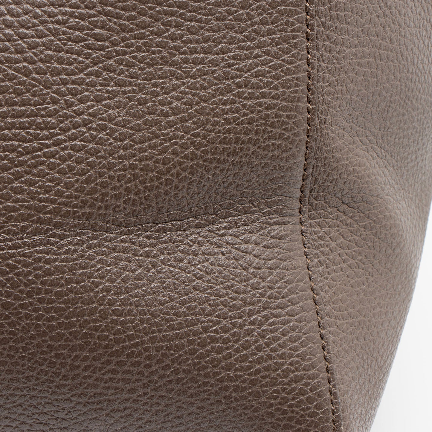 Gucci Leather Swing Medium Tote
