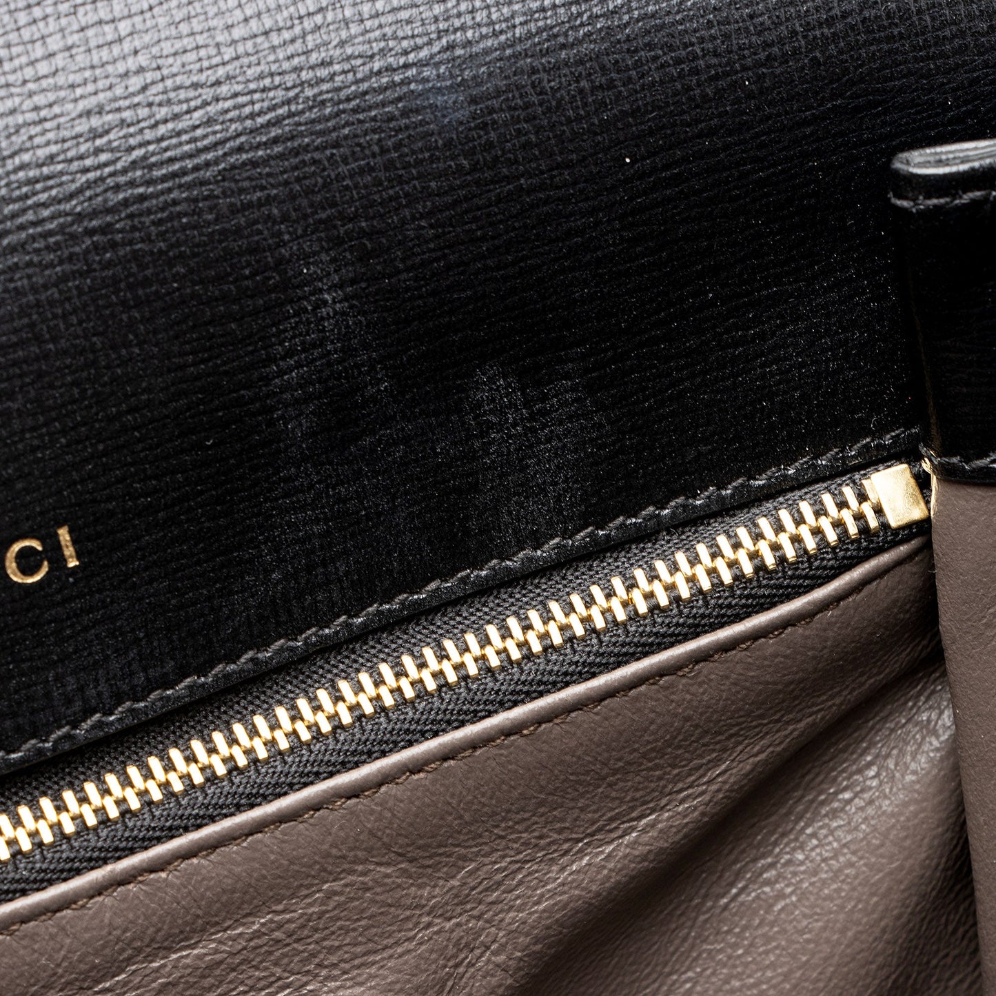 Gucci Leather Sylvie 1969 Small Shoulder Bag (SHF-Dygrqc)