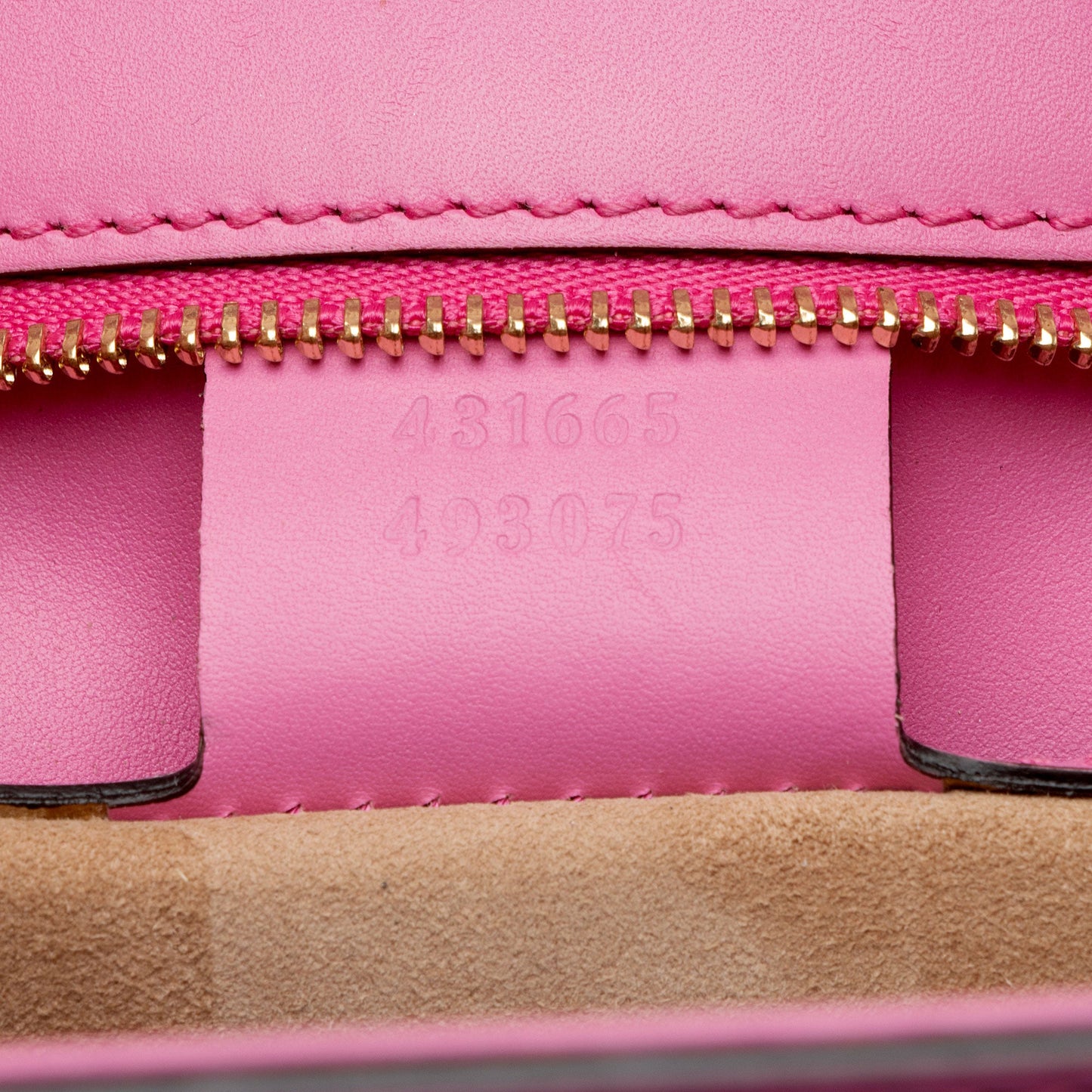 Gucci Leather Sylvie Medium Top Handle (SHF-h0LvZF)