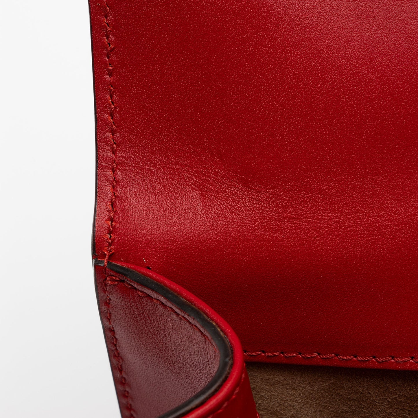 Gucci Leather Sylvie Mini Chain Bag