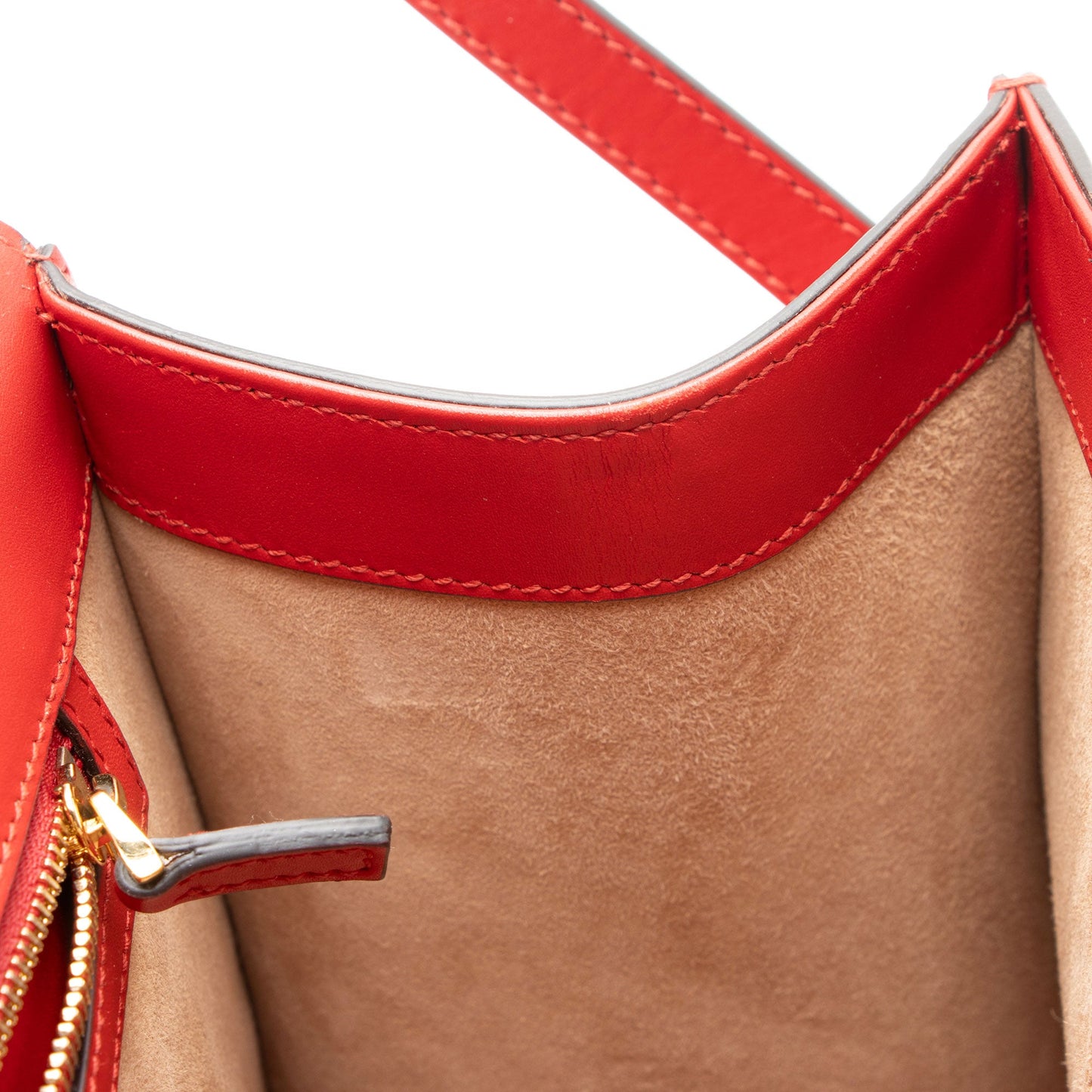 Gucci Leather Sylvie Top Handle Medium Satchel (SHF-BlCZi9)