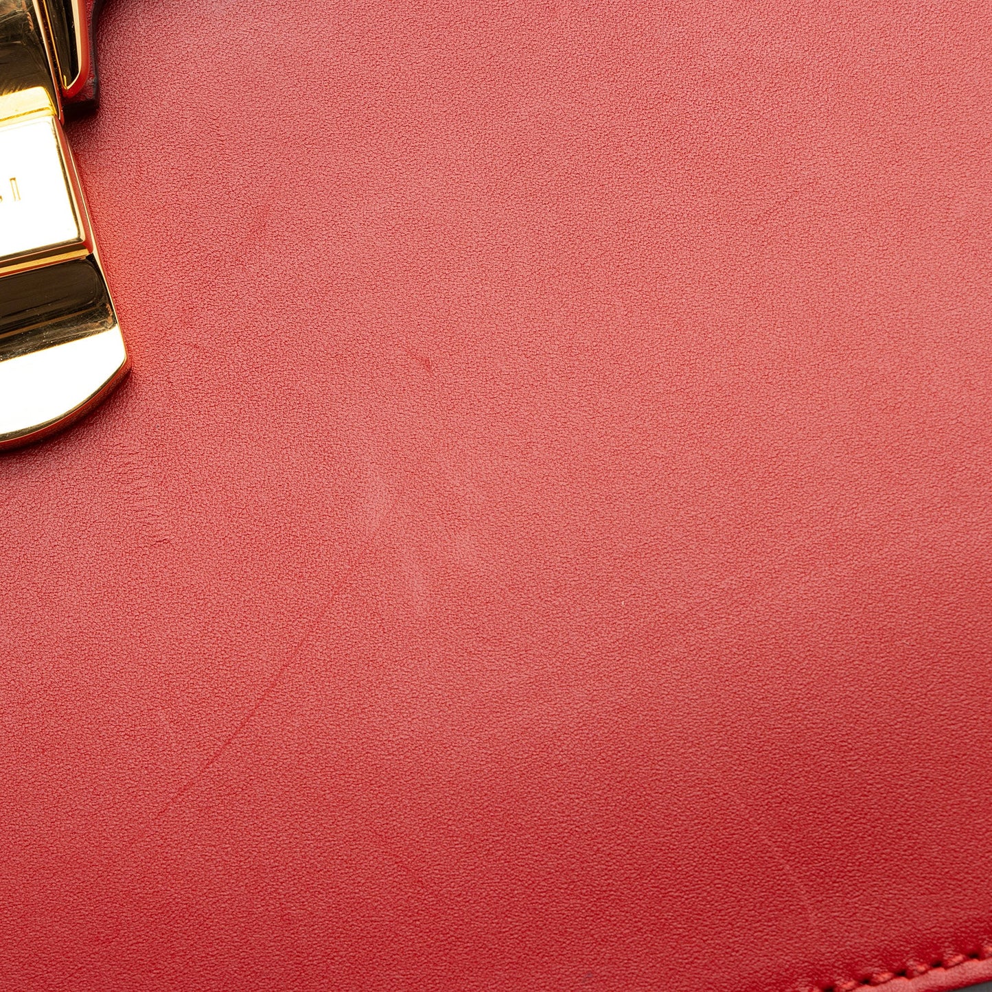Gucci Leather Sylvie Top Handle Medium Satchel (SHF-BlCZi9)