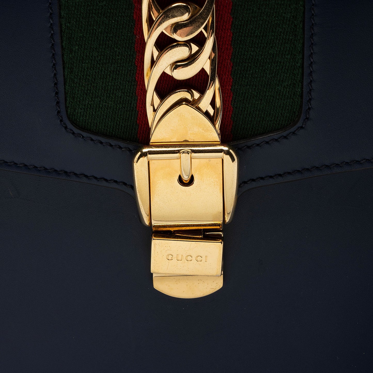 Gucci Leather Sylvie Medium Top Handle (SHF-s5Ji15)