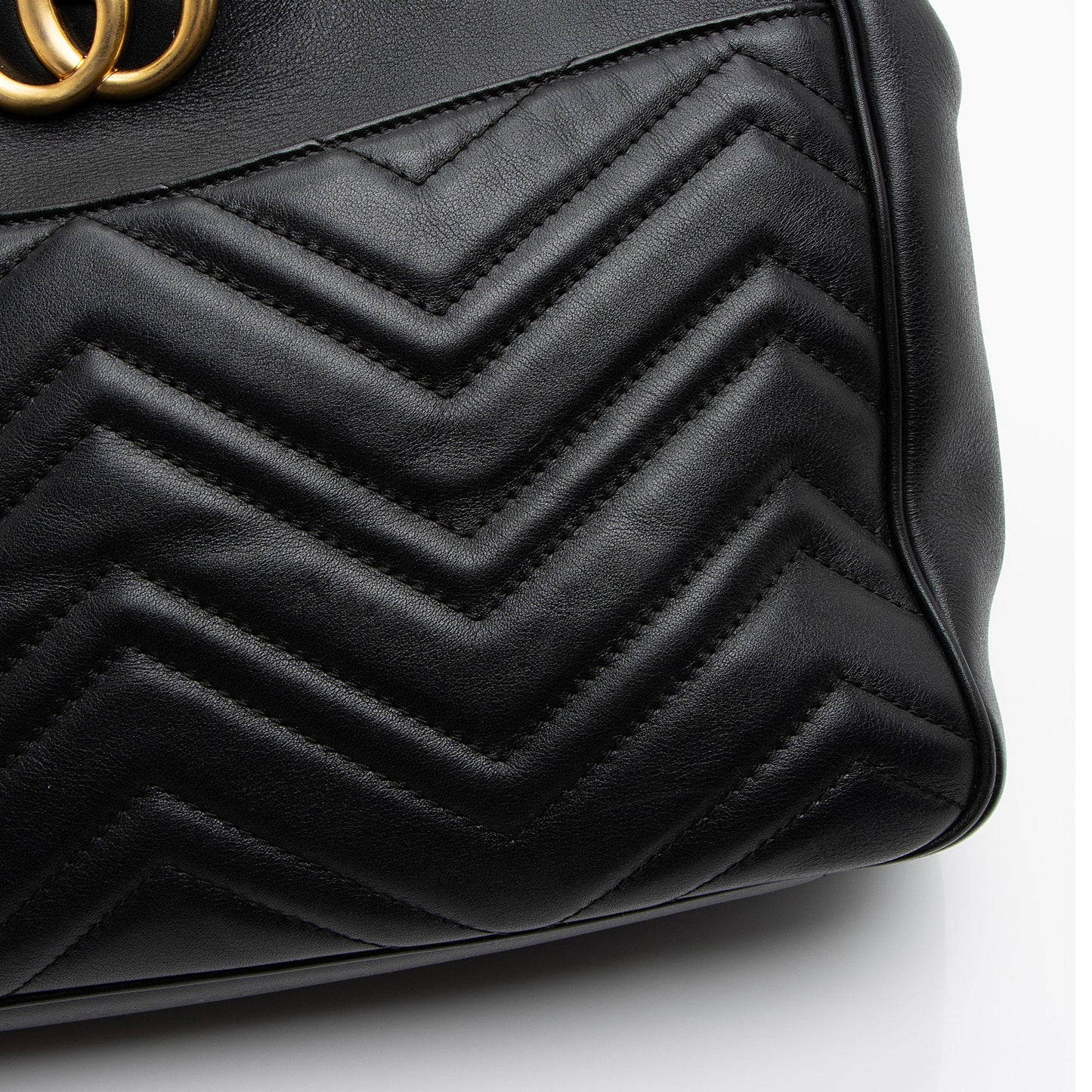Gucci Matelasse Calfskin GG Marmont Medium Open Shoulder Bag (SHF-iImF5c)