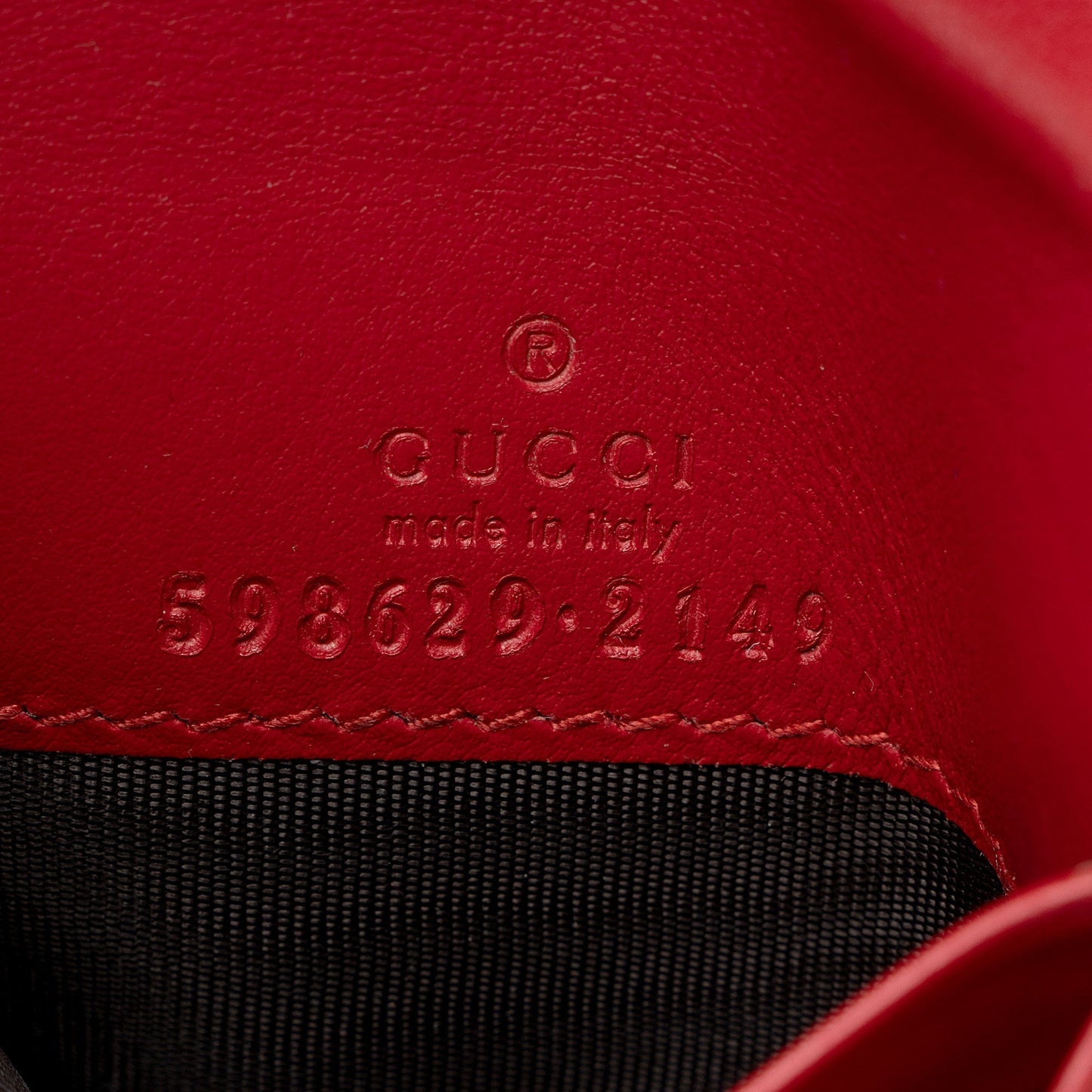 Gucci Matelasse Leather GG Marmont Compact Wallet