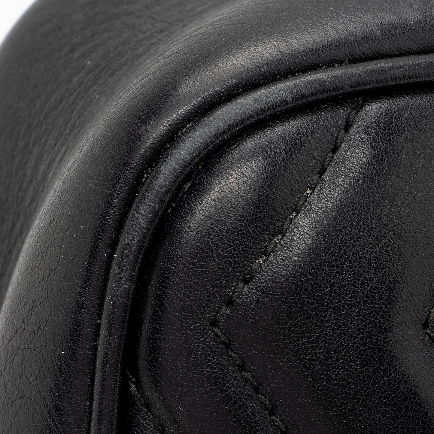 Gucci Matelasse Leather GG Marmont Mini Bag (SHF-MVP7lQ)