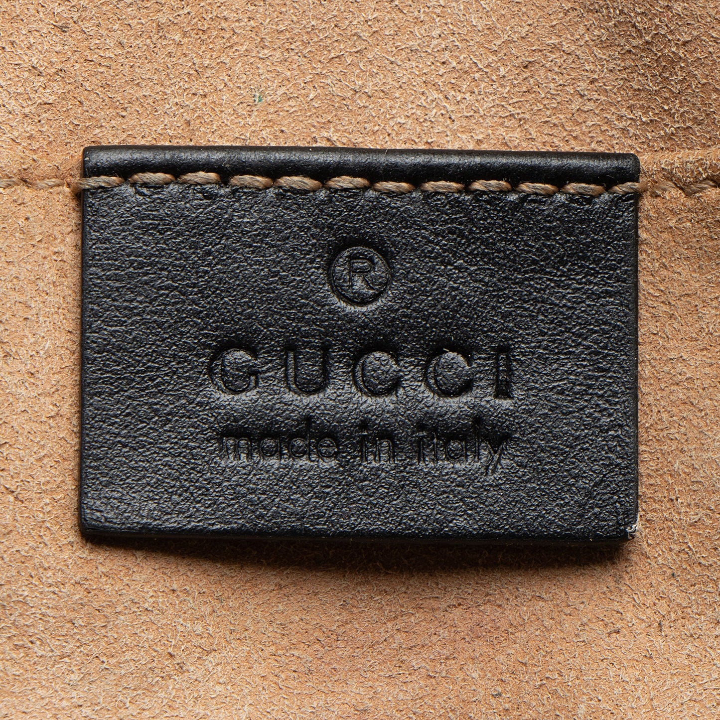 Gucci Matelasse Leather GG Marmont Mini Bag (SHF-J7WV4U)