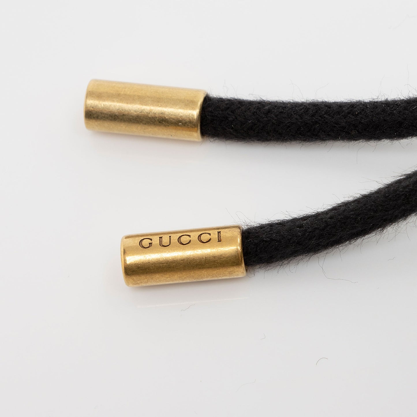 Gucci Matelasse Leather GG Marmont Mini Bucket Bag (SHF-81NEzE)