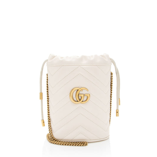 Gucci Matelasse Leather GG Marmont Mini Bucket Bag (SHF-mKaygk)