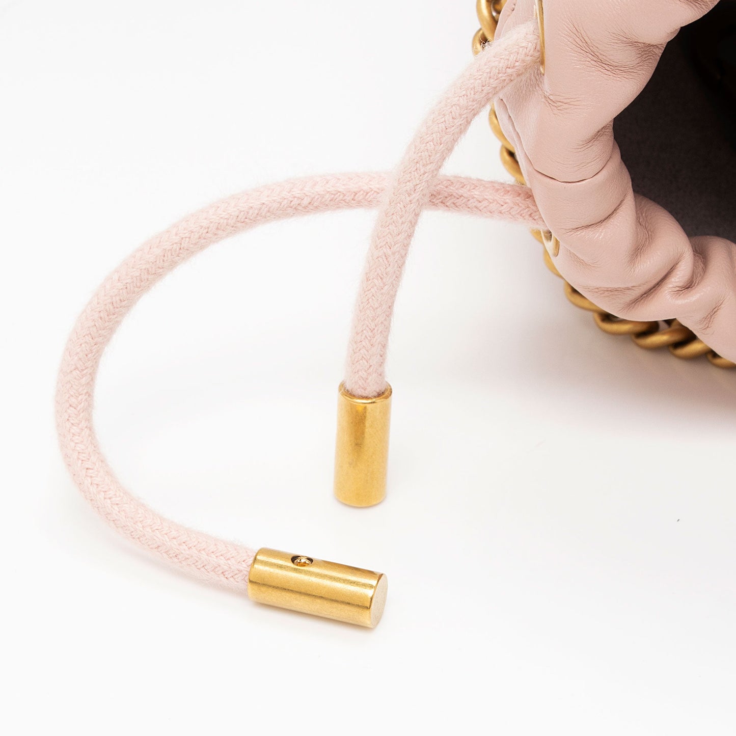 Gucci Matelasse Leather GG Marmont Mini Bucket Bag (SHF-mpO6dQ)
