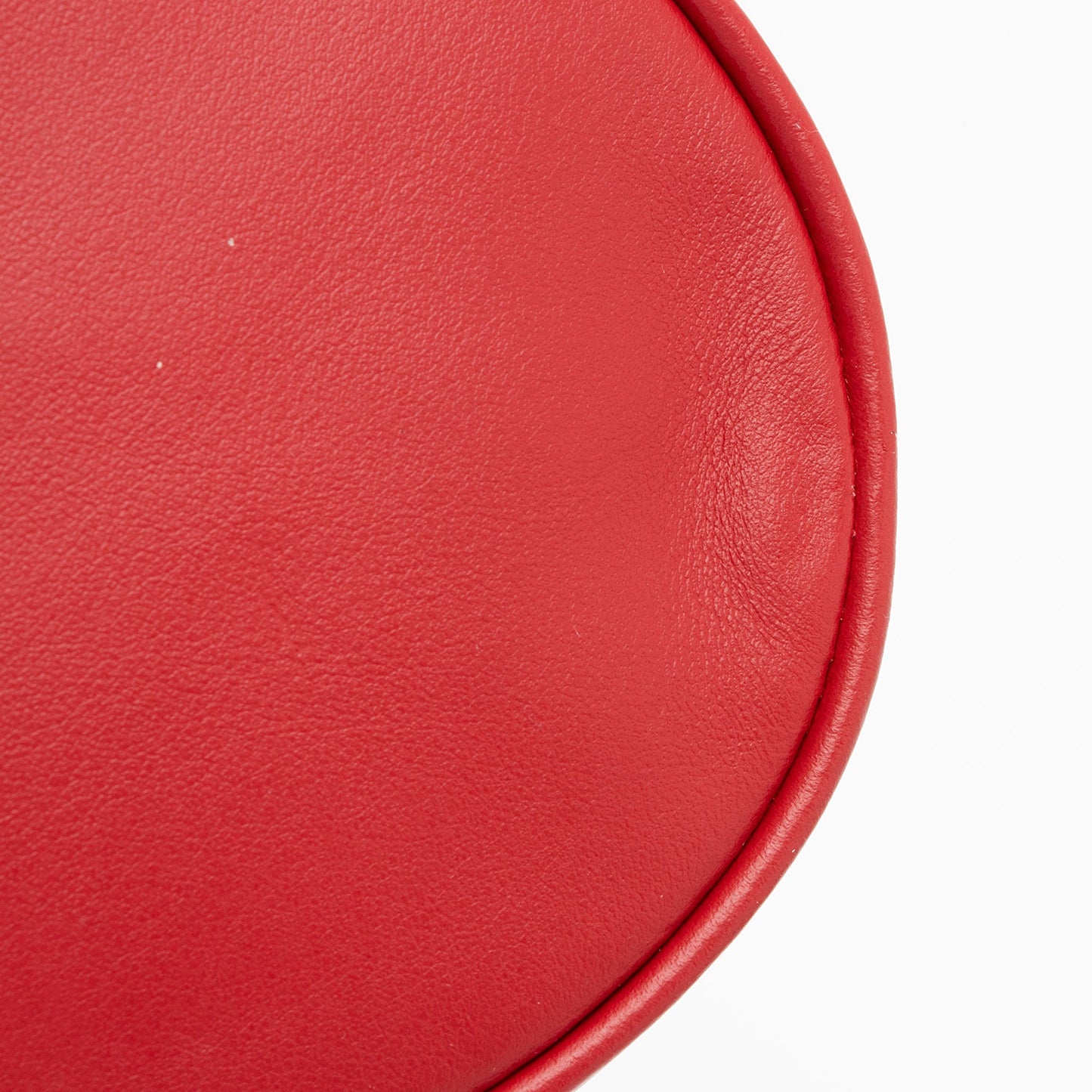 Gucci Matelasse Leather GG Marmont Mini Bucket Bag (SHF-dZVRWx)