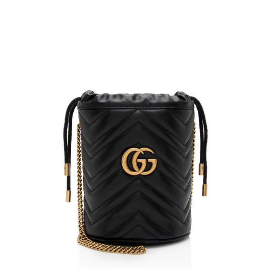 Gucci Matelasse Leather GG Marmont Mini Bucket Bag (SHF-IV6bhP)