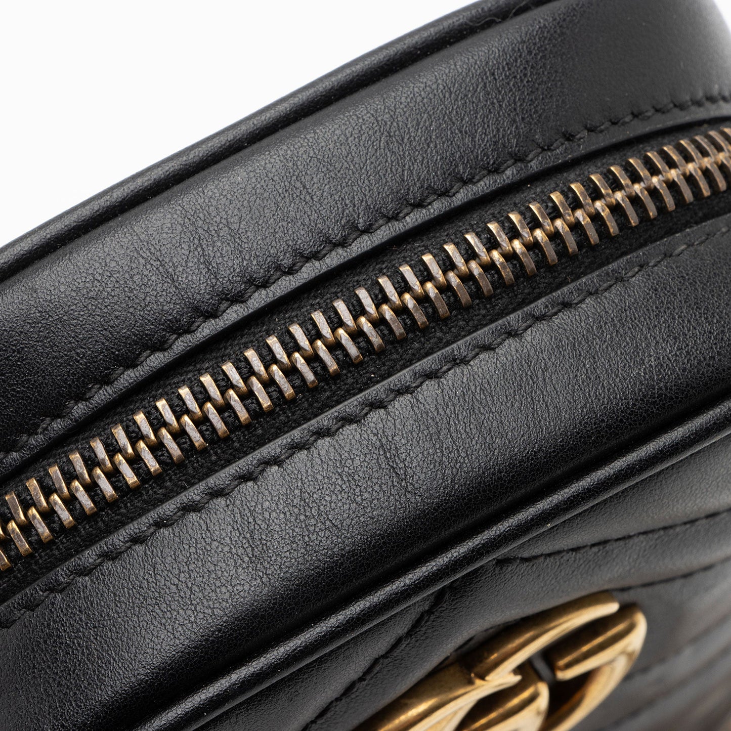 Gucci Matelasse Leather GG Marmont Mini Crossbody Bag (SHF-37j21T)