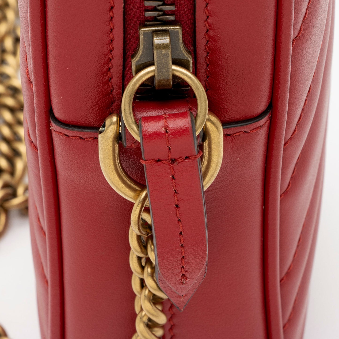 Gucci Matelasse Leather GG Marmont Mini Crossbody (SHF-bZrNN4)