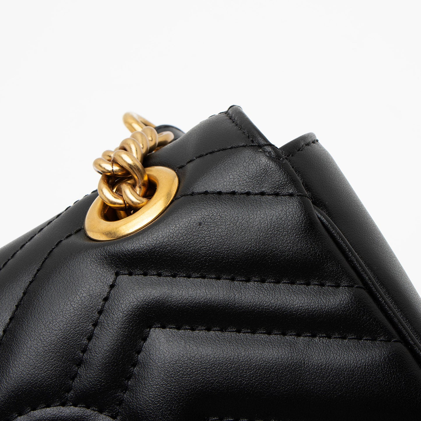Gucci Matelasse Leather GG Marmont Mini Flap Bag (SHF-w6pN1q)