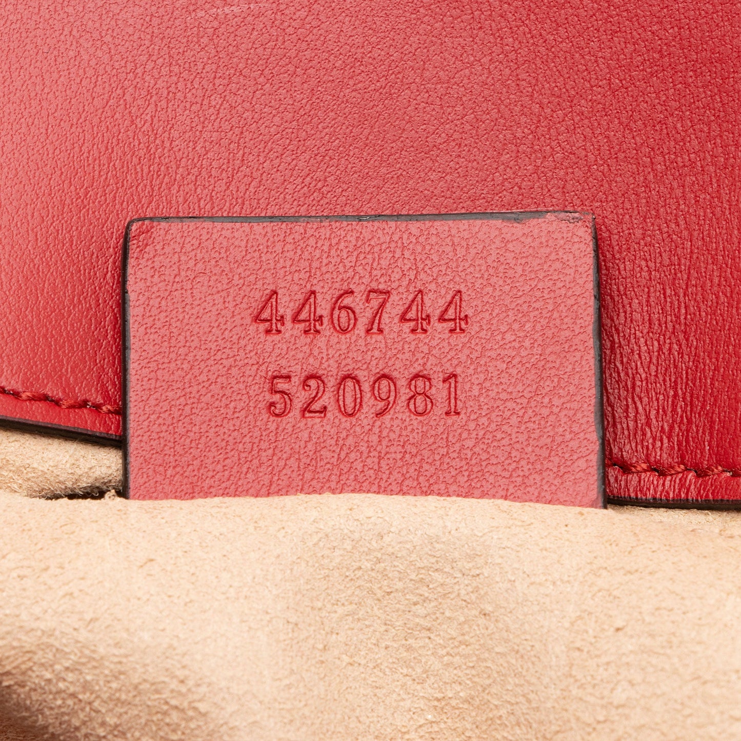 Gucci Matelasse Leather GG Marmont Mini Flap Bag (SHF-w2Ucq0)