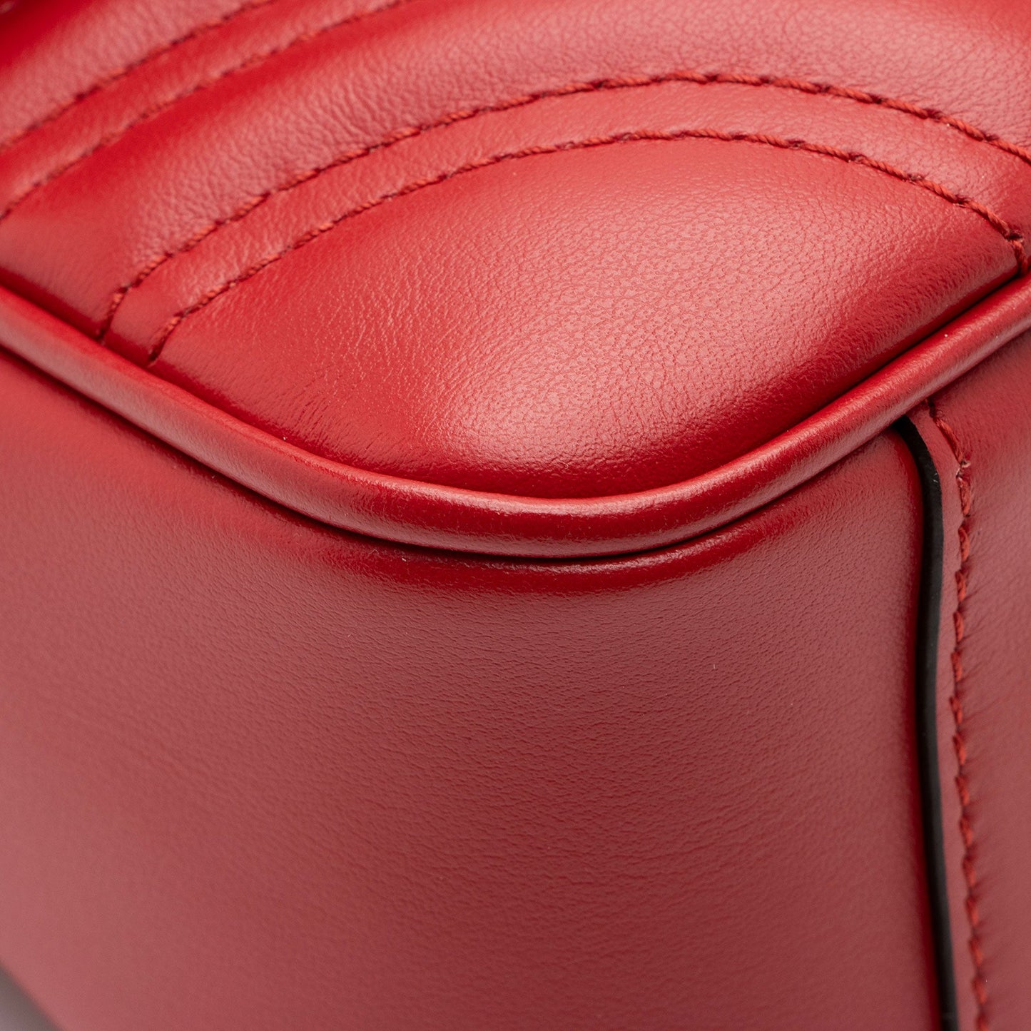 Gucci Matelasse Leather GG Marmont Mini Flap Bag (SHF-w2Ucq0)