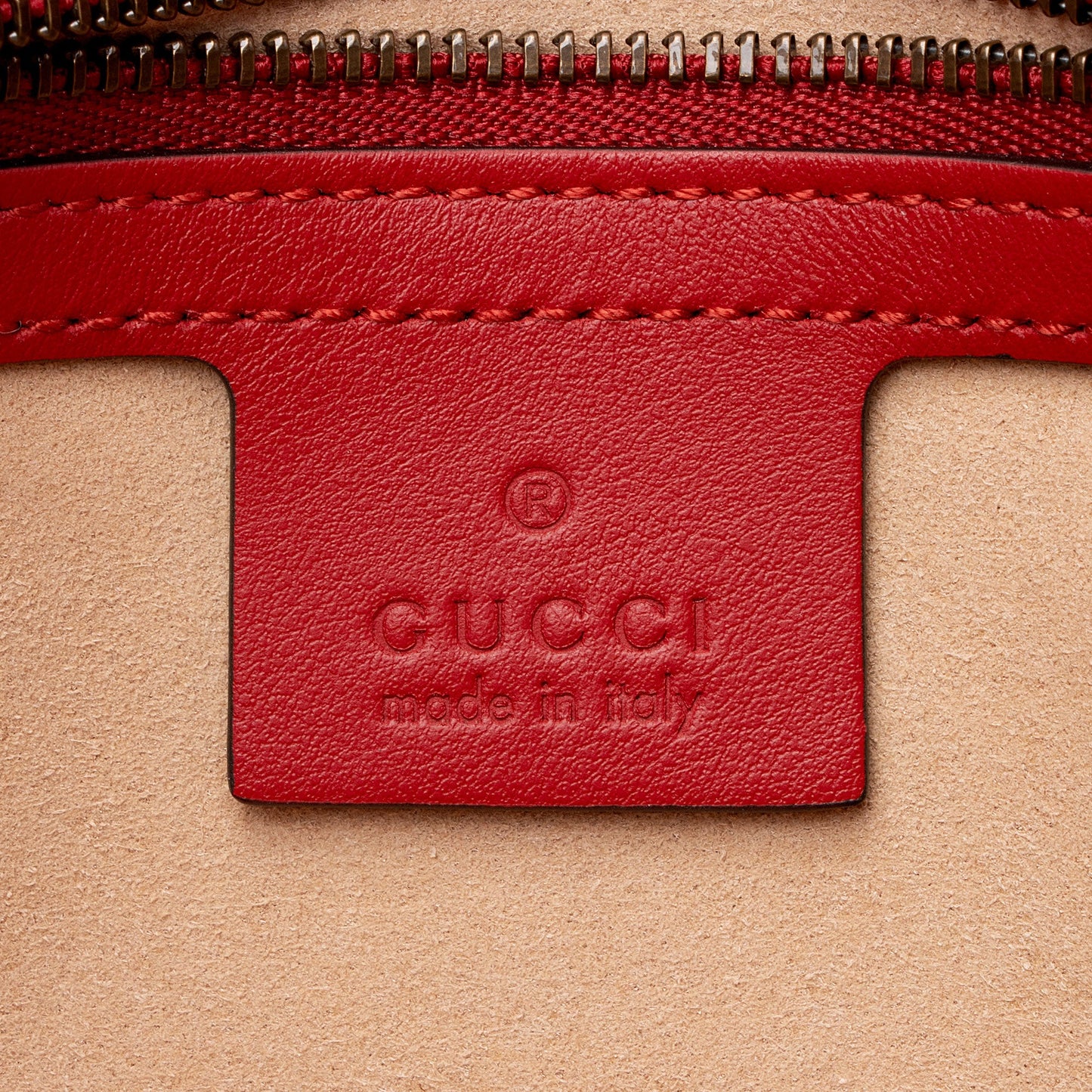 Gucci Matelasse Leather GG Marmont Small Bag (SHF-ijRyek)