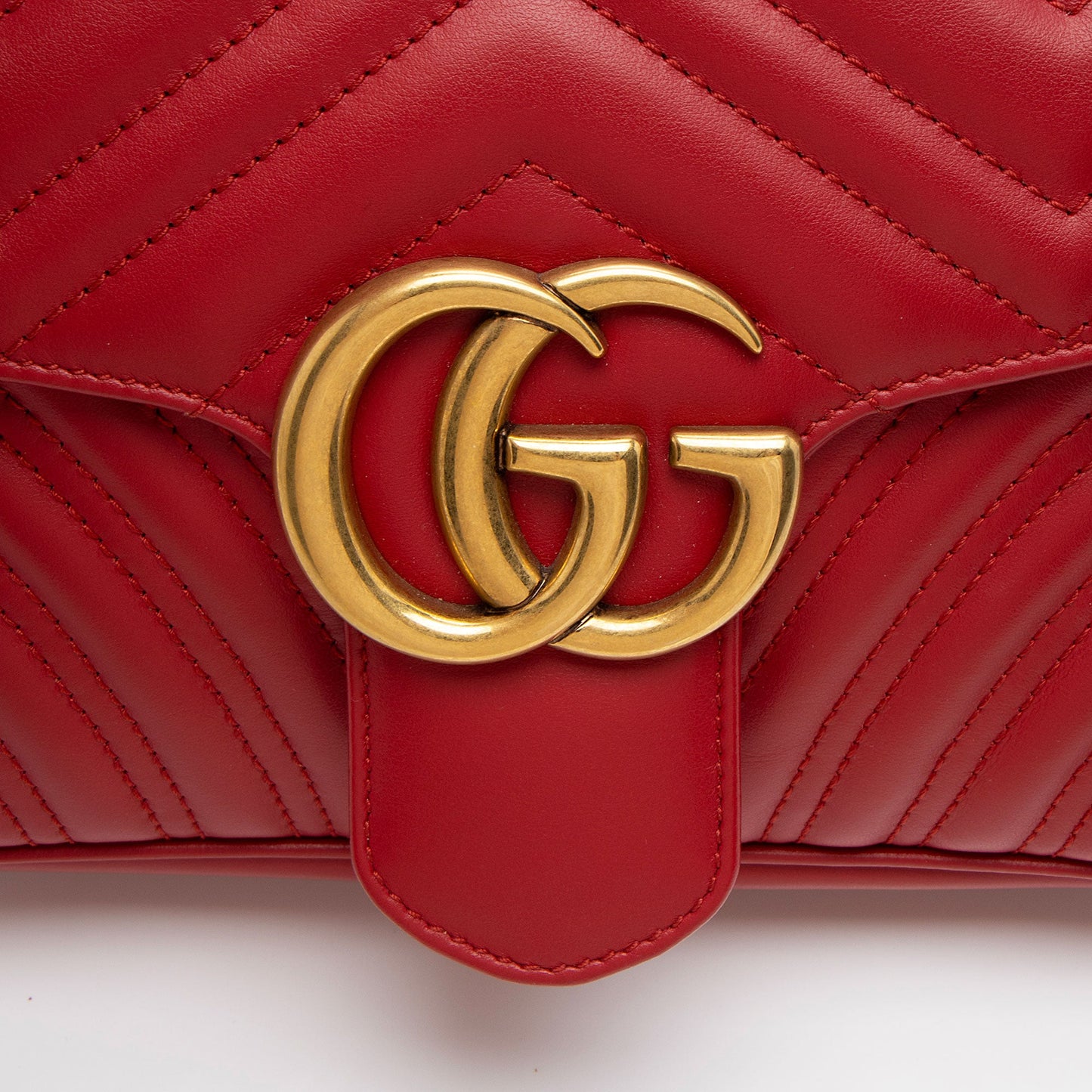 Gucci Matelasse Leather GG Marmont Small Flap Bag (SHF-RkMP3j)