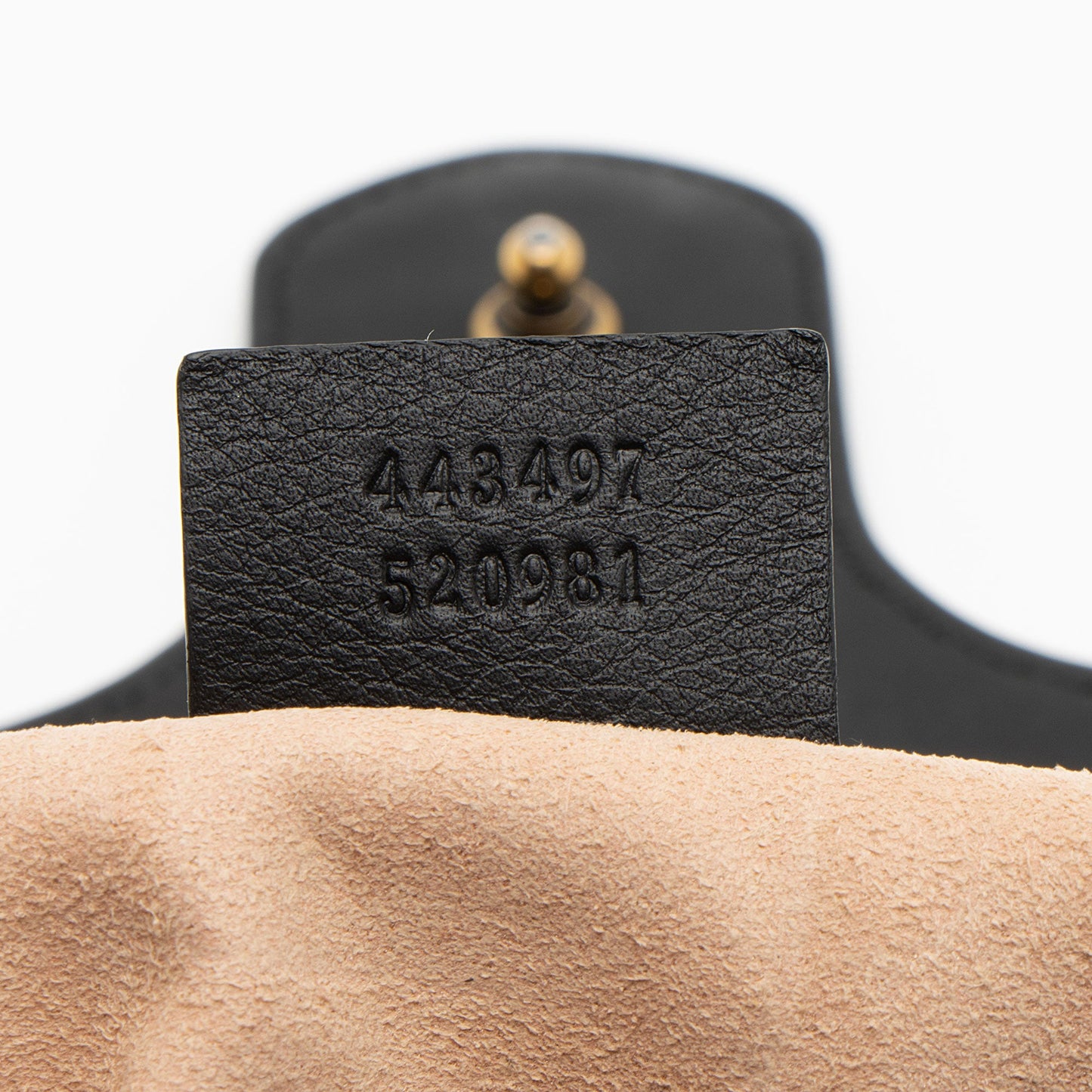 Gucci Matelasse Leather GG Marmont Small Flap Bag (SHF-PLODJy)