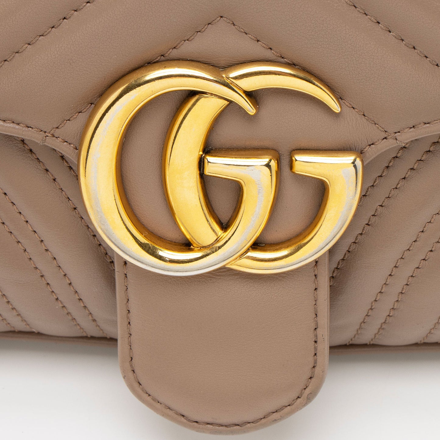 Gucci Matelasse Leather GG Marmont Small Flap Bag (SHF-V9wY7d)