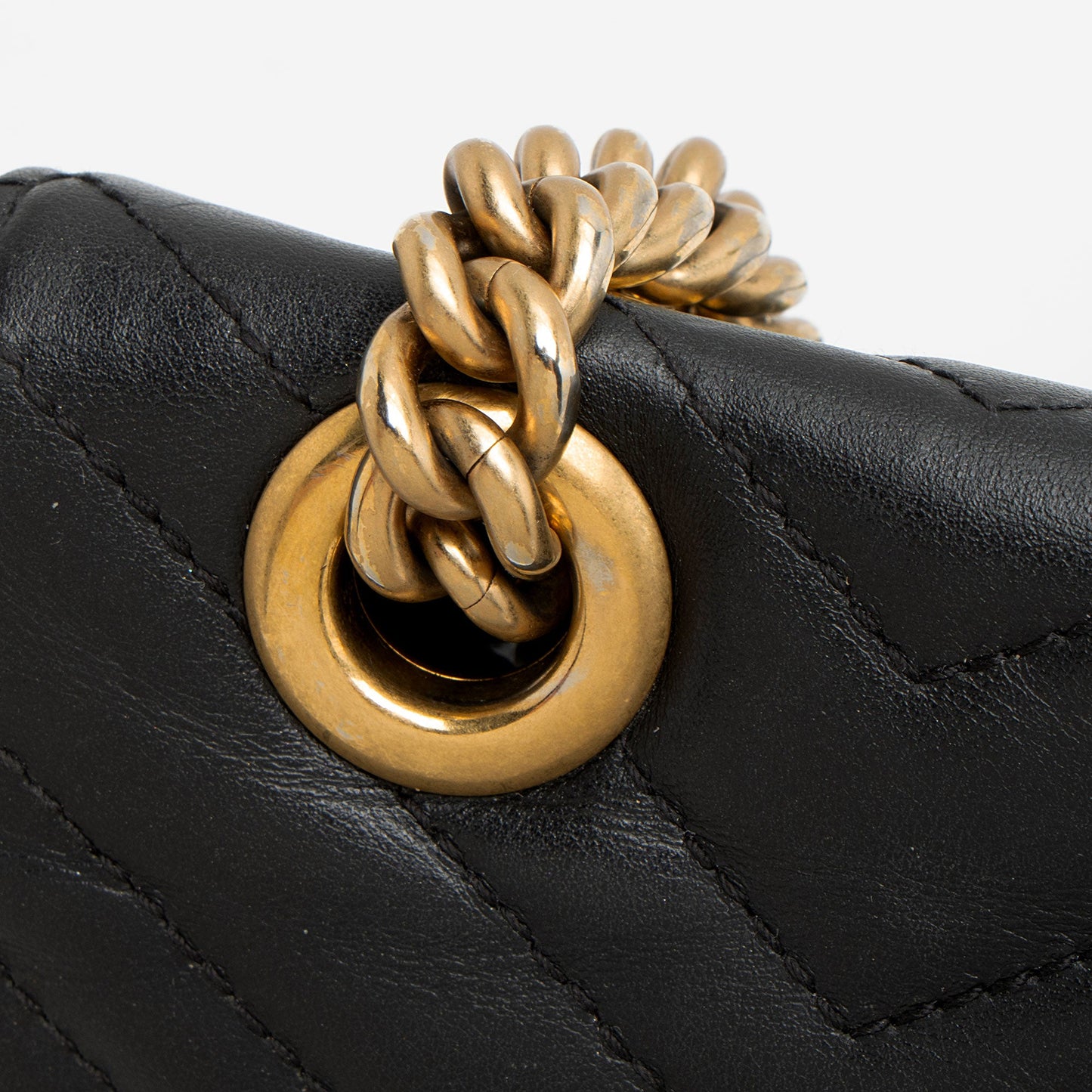 Gucci Matelasse Leather GG Marmont Medium Flap Bag
